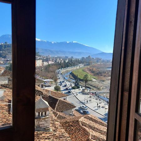 Guest House Mikel Berat Exterior photo
